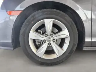 Honda Odyssey 2019 EX 4dr Mini-Van