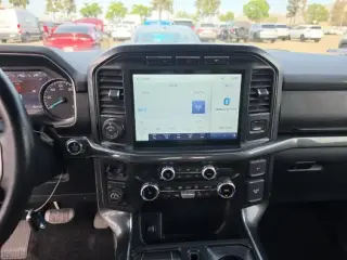 Ford F-150 2022 4x4 Lariat 4dr SuperCrew 6.5 ft. SB