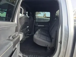 Ford F-150 2022 4x4 Lariat 4dr SuperCrew 6.5 ft. SB