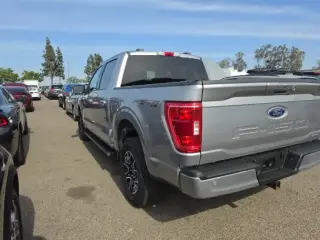 Ford F-150 2022 4x4 Lariat 4dr SuperCrew 6.5 ft. SB