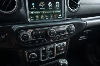 Jeep Wrangler Unlimited 2021 4x4 Sahara 4dr SUV