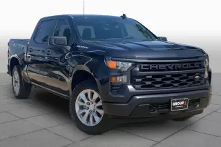 Chevrolet Silverado 1500 2022 4x4 Custom 4dr Crew Cab 5.8 ft. SB