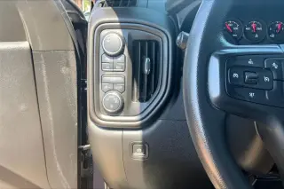 Chevrolet Silverado 1500 2022 4x4 Custom 4dr Crew Cab 5.8 ft. SB