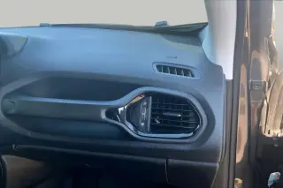 Jeep Renegade 2018 Latitude 4dr SUV