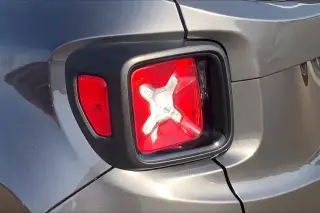 Jeep Renegade 2018 Latitude 4dr SUV