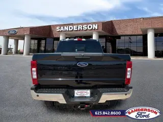 Ford F-250 Super Duty 2021 4x4 King Ranch 4dr Crew Cab 6.8 ft. SB Pickup