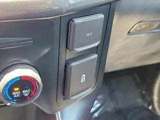 Ford F-150 2025 4x2 STX 4dr SuperCrew 5.5 ft. SB