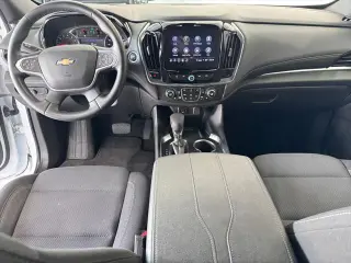 Chevrolet Traverse 2023 4x4 LT Cloth 4dr SUV