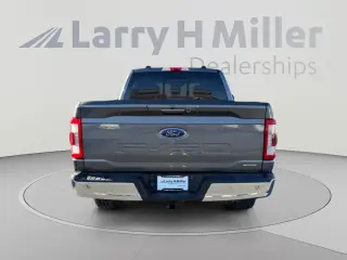 Ford F-150 2021 4x4 XL 4dr SuperCrew 5.5 ft. SB