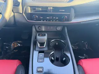 Nissan Rogue 2026 SV 4dr Crossover