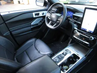 Ford Explorer 2023 AWD ST 4dr SUV
