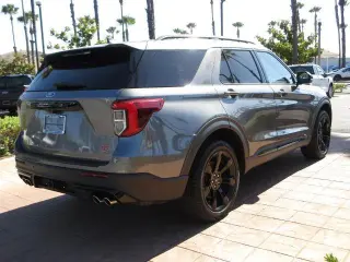 Ford Explorer 2023 AWD ST 4dr SUV