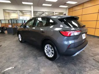 Ford Escape 2021 S 4dr SUV