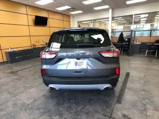 Ford Escape 2021 S 4dr SUV
