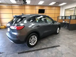 Ford Escape 2021 S 4dr SUV