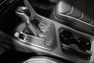Volkswagen Tiguan 2024 AWD SEL R-Line 4Motion 4dr SUV
