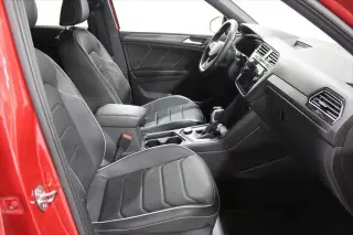 Volkswagen Tiguan 2024 AWD SEL R-Line 4Motion 4dr SUV