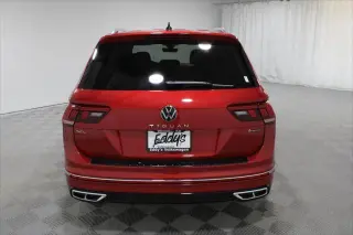 Volkswagen Tiguan 2024 AWD SEL R-Line 4Motion 4dr SUV