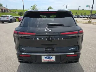 INFINITI QX60 2023 AWD Luxe 4dr SUV