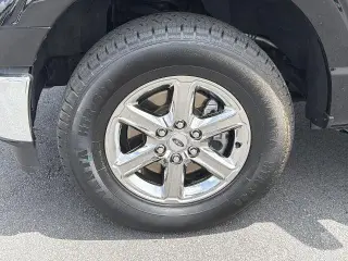 Ford F-150 2024 4x4 XLT 4dr SuperCrew 5.5 ft. SB