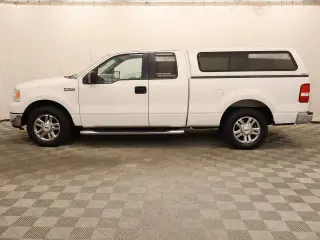 Ford F-150 2006 XL 4dr SuperCab Styleside 8 ft. LB