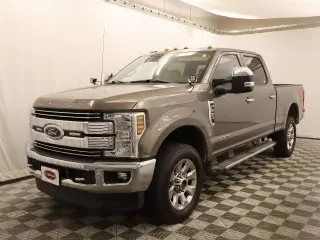 Ford F-250 Super Duty 2018 4x4 XLT 4dr Crew Cab 8 ft. LB Pickup