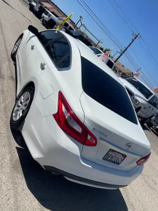 2017 NISSAN ALTIMA