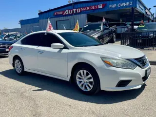 2017 NISSAN ALTIMA