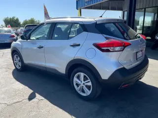 2018 NISSAN KICKS