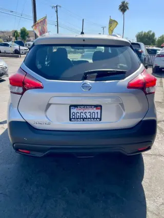 2018 NISSAN KICKS