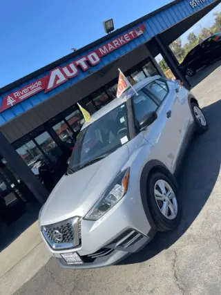 2018 NISSAN KICKS