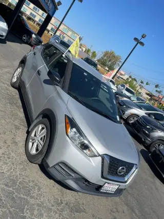 2018 NISSAN KICKS