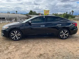 2018 NISSAN MAXIMA