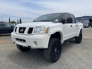 2004 NISSAN TITAN CREW CAB