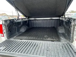 2004 NISSAN TITAN CREW CAB