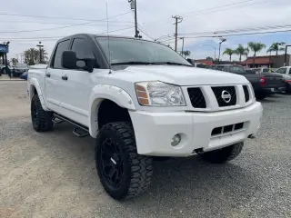 2004 NISSAN TITAN CREW CAB