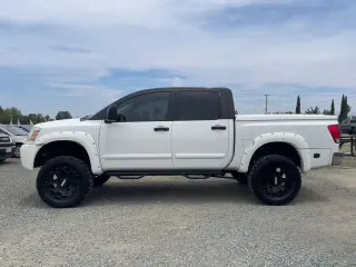 2004 NISSAN TITAN CREW CAB