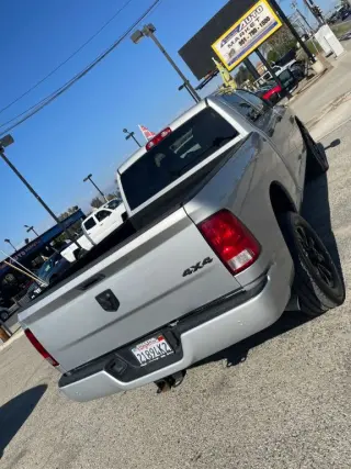 2018 RAM 2500 CREW CAB