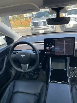 2020 TESLA MODEL Y