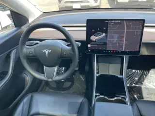 2020 TESLA MODEL Y
