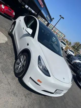 2020 TESLA MODEL Y