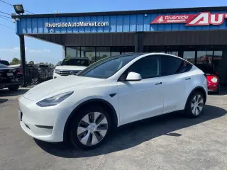 2020 TESLA MODEL Y