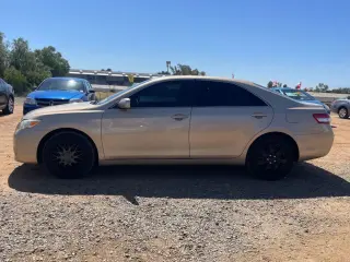 2010 TOYOTA CAMRY