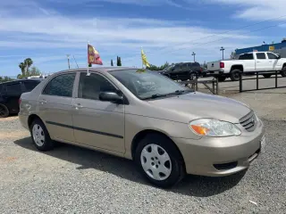 2004 Toyota Corolla