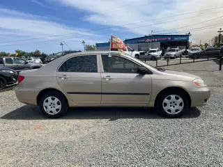 2004 Toyota Corolla