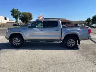 2017 TOYOTA TACOMA DOUBLE CAB