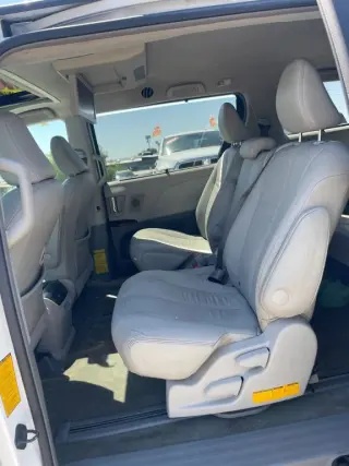 2011 Toyota Sienna