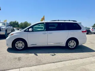 2011 Toyota Sienna