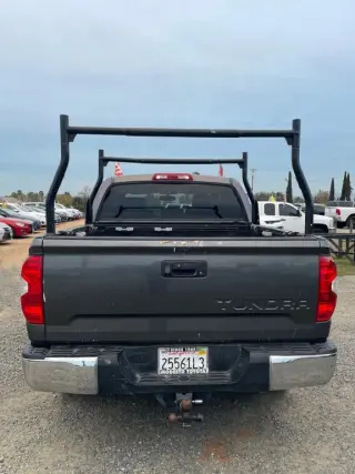 2015 Toyota Tundra Crewmax