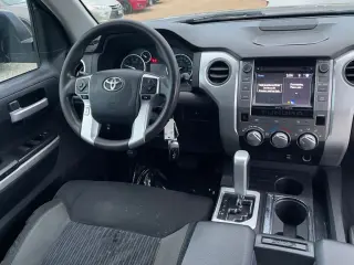 2015 Toyota Tundra Crewmax